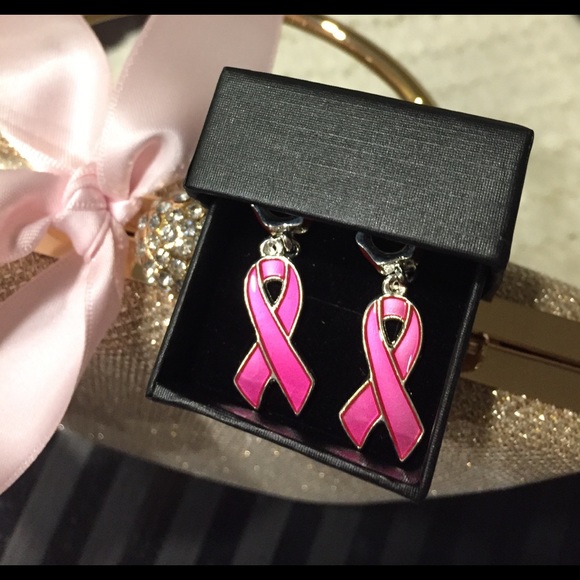 1 BOX LEFT💕PINK CHARMS (Breast Cancer Awareness🎀 - Picture 2 of 7